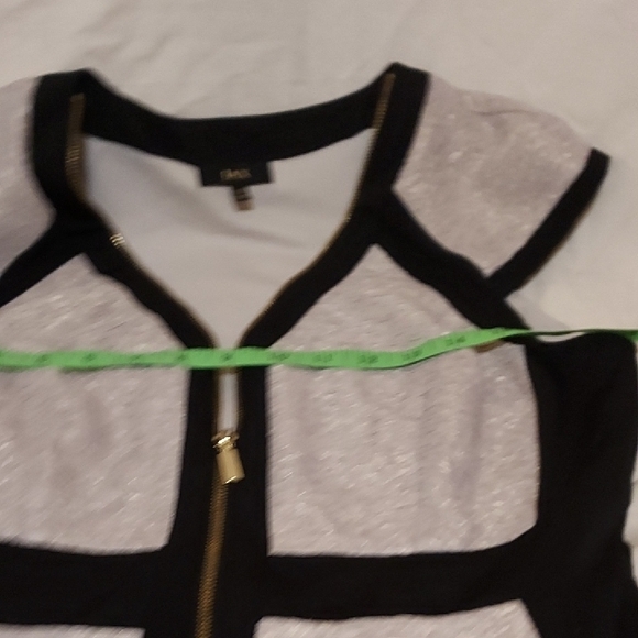 Elegant Sleeveless Beige With Gold and Black Women's Dress Fully Lined Size 10 - Picture 8 of 13